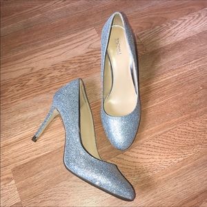 NEW Michael Kors Sinclair Cap Toe Pumps